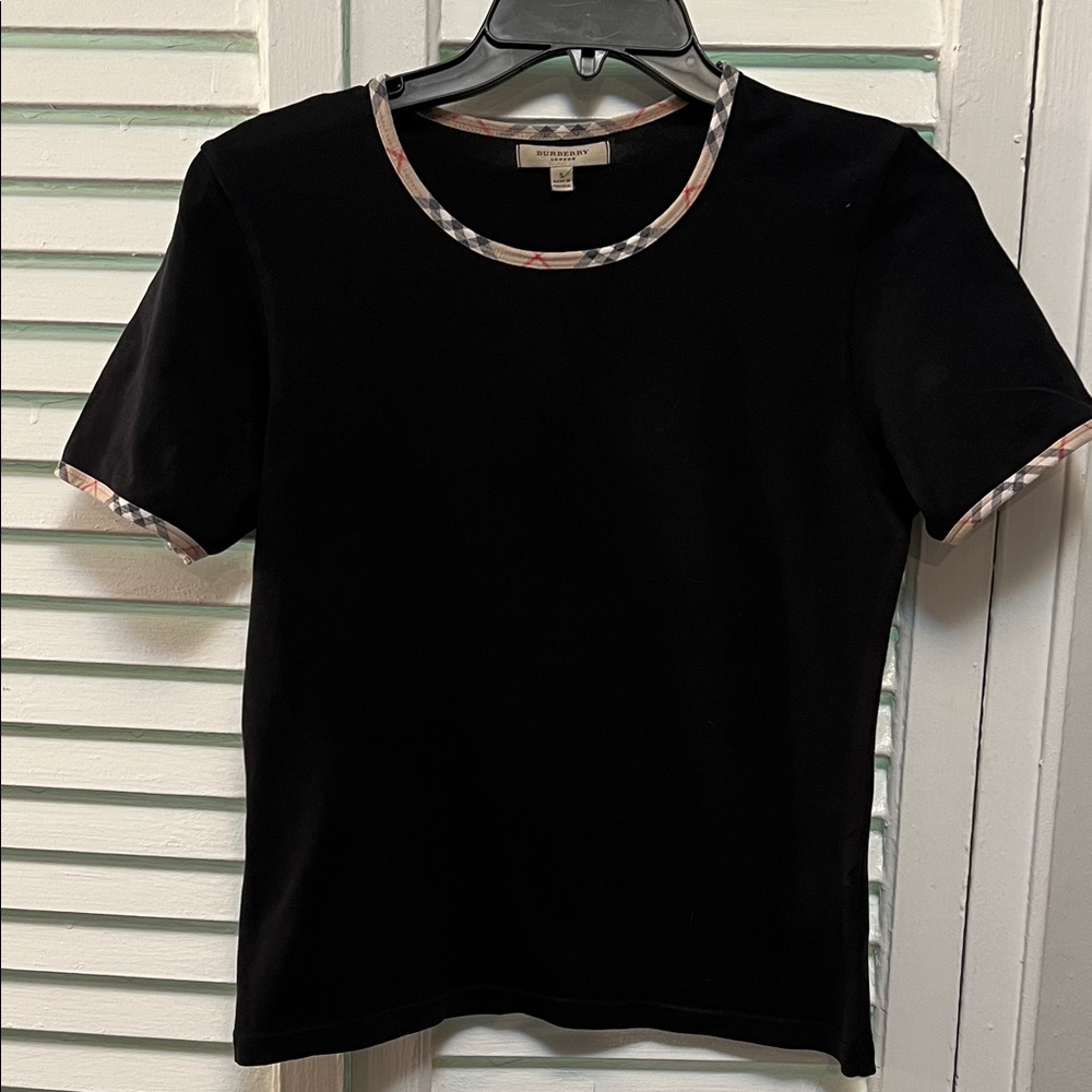 Burberry Women Black Short Sleeve Top with Patterned Trim size Small